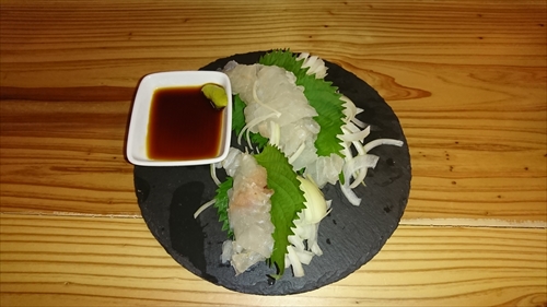 7���E���������߂�Ƒf����ƁB